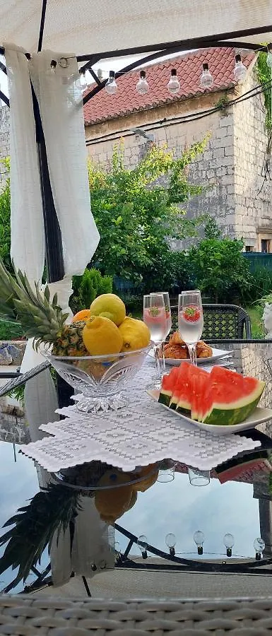 Trogir Holiday House location