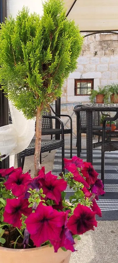 Trogir Holiday House